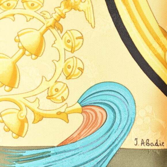 HERMES Green Silk Scarf - Picture 6 of 12